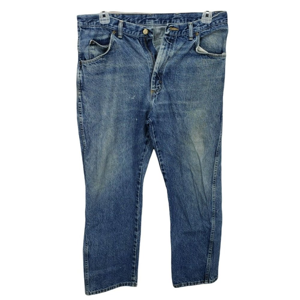 Wrangler‎ Distressed bootcut 34x30 denim blue jeans mens work wear